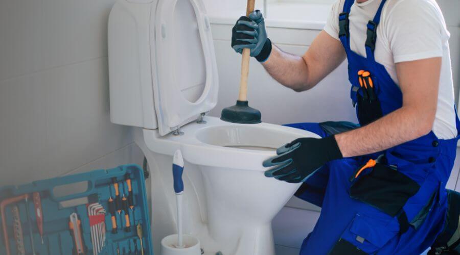 Professional septic pumping service in Rueter, MO